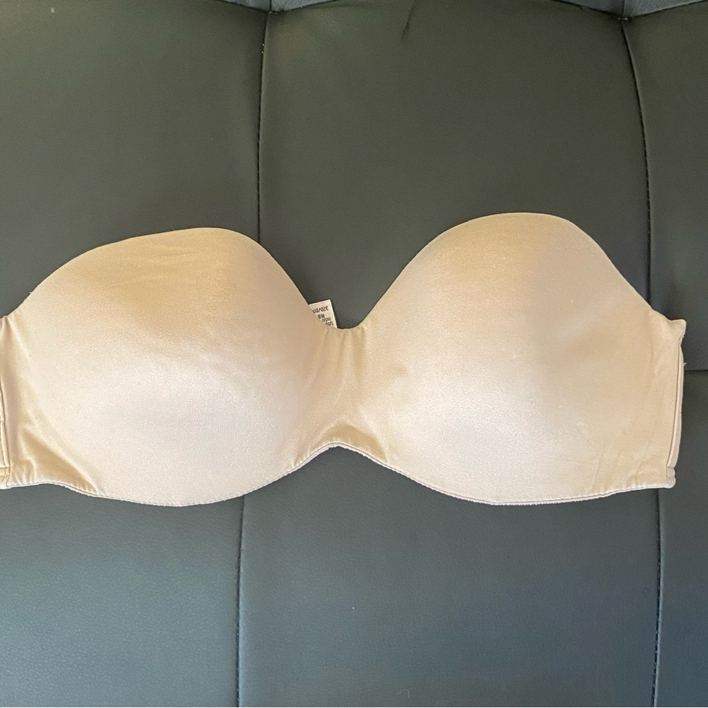 VS Strapless Bra